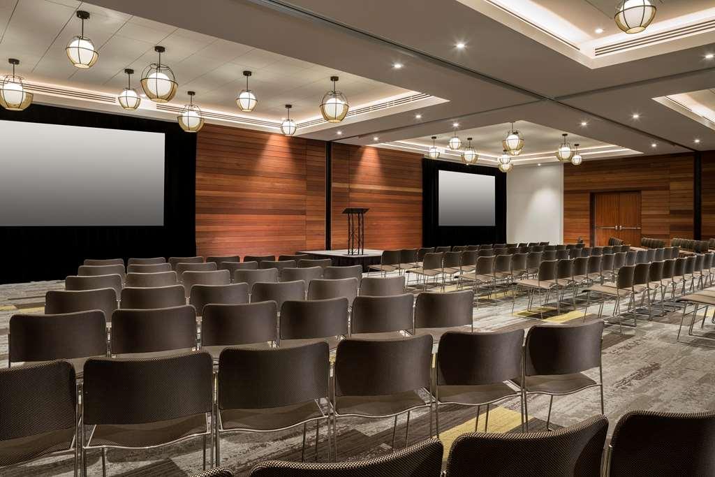 Greentree Hotel Phoenix West Bagian luar foto
