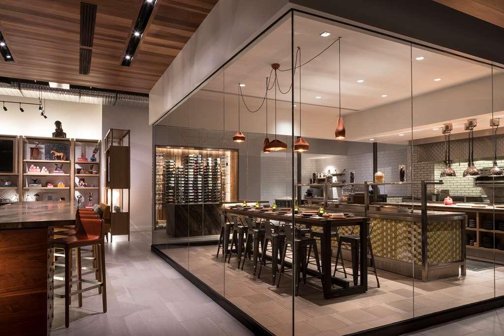 Greentree Hotel Phoenix West Bagian luar foto